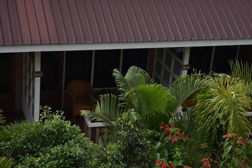 Paradise Hotel Nyaung Shwe Inle Lake Buitenkant foto