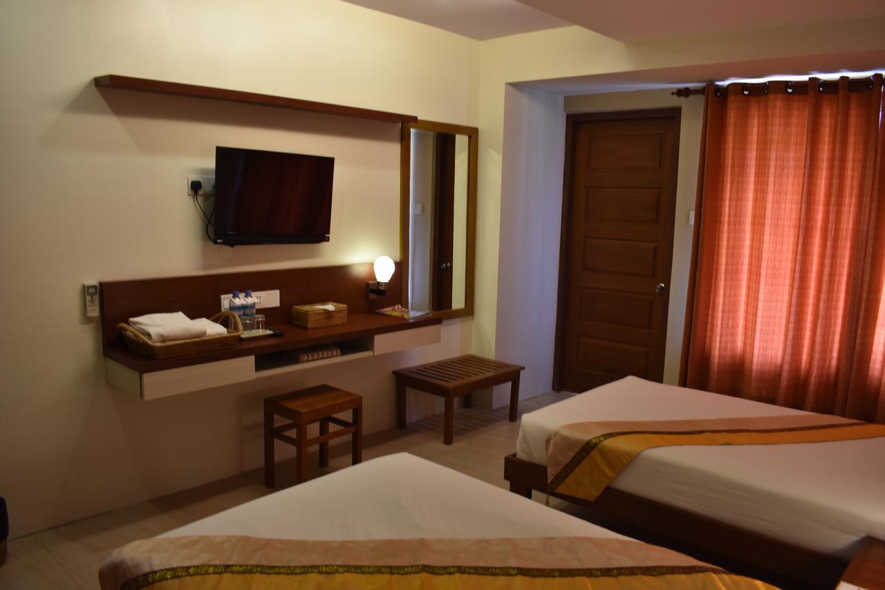 Paradise Hotel Nyaung Shwe Inle Lake Buitenkant foto
