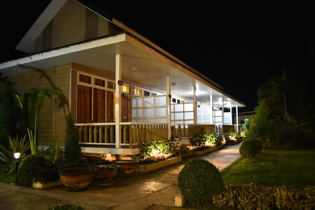 Paradise Hotel Nyaung Shwe Inle Lake Buitenkant foto